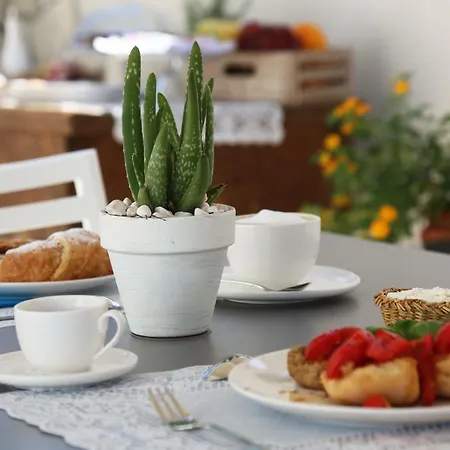Il Giardino Degli Aromi Bed & Breakfast Cerfignano Exterior photo